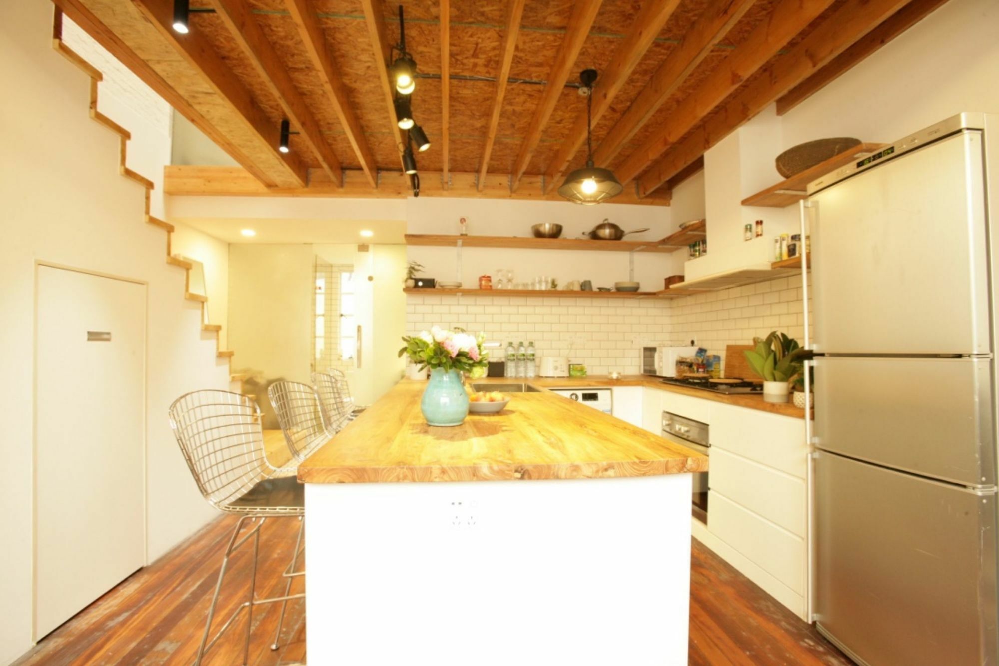 Апартаменты Fx78 Loft & Terrace Шанхай Экстерьер фото